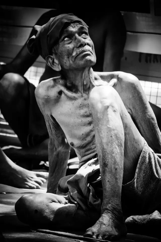 விவசாயிகளின் துயரம்