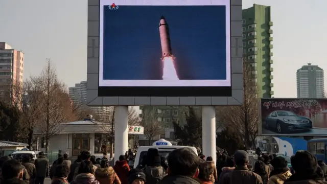 平壤民众2月13日