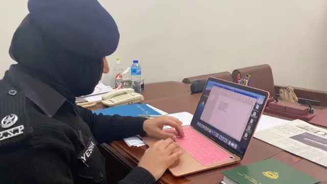 اے آئی جی جنیڈر ایکولٹی عائشہ گل