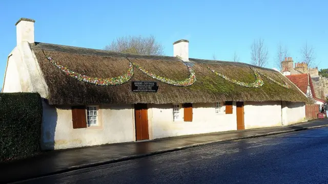 Коттедж Роберта Бернса