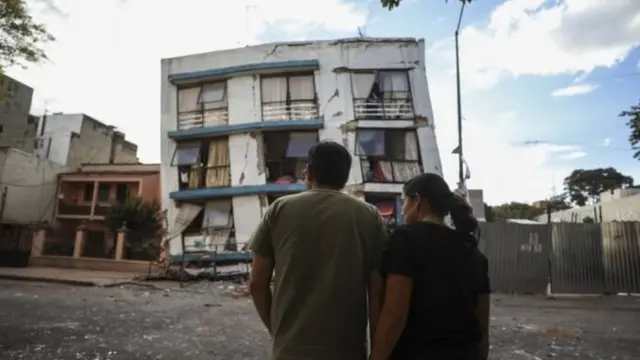 मेक्सिको में भूकंप के बाद की तस्वीरें