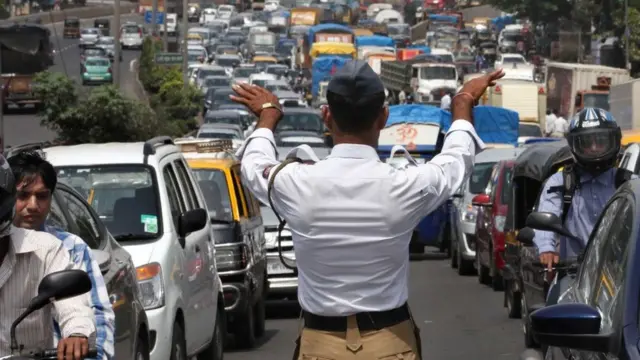 वाहतूक पोलीस