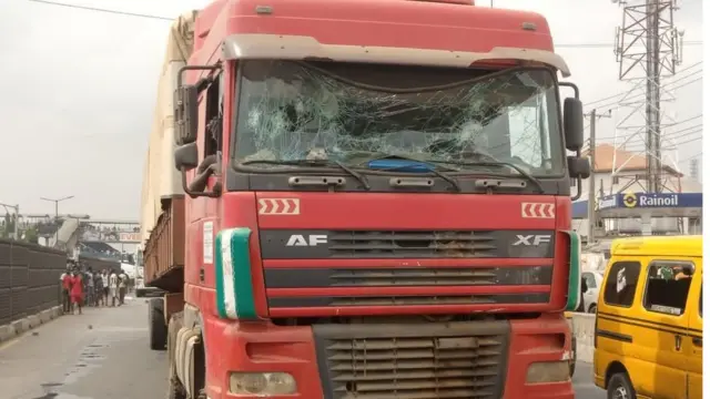 Ara awon oko ti won baje