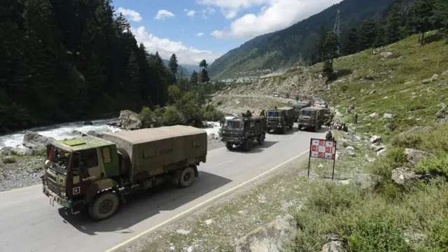 भारत चीन सीमा समझौता: सेना के पीछे हटने पर विशेषज्ञों ने क्या कहा?