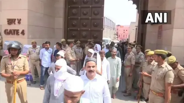 જ્ઞાનવાપી પરિસર બહાર સુરક્ષા