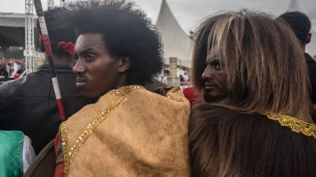 Sabboonummaan Oromoo aadaafi eenyummaa isaa dhabee ture deebifachuurratti fuulleffata