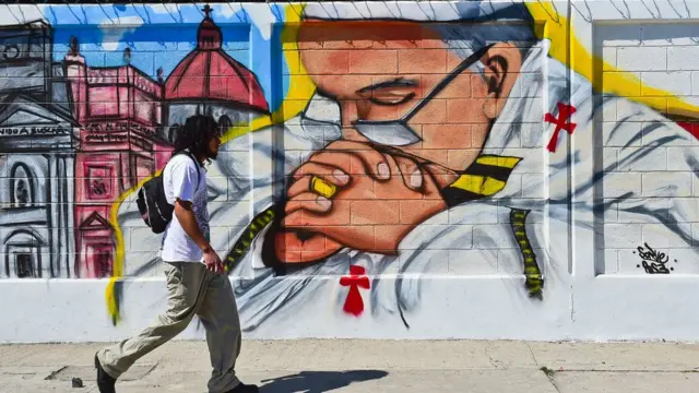 Papa Francesco'nun kapitalizm karşıtı ve kucaklayıcı söylemleri, Meksika gibi birçok ülkede ilgiyle karşılanmasına neden oluyor.