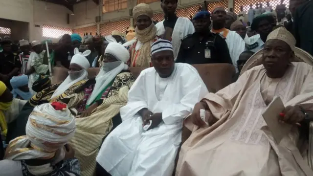 Shugaban majalisar jihar Kano Alhassan Rurum tare da gwamnan Kano Abdullahi Ganduje