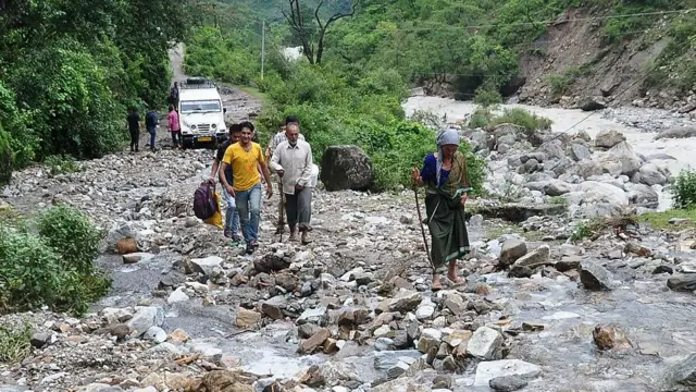 उत्तराखंड के पहाड़ी रास्ते