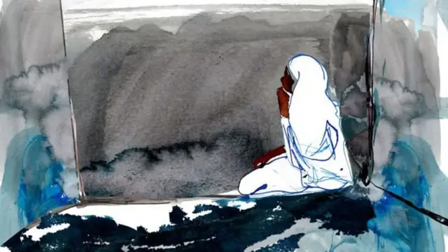 Sejak ditangkap, Noura tetap diborgol di sebuah penjara tanpa atap.