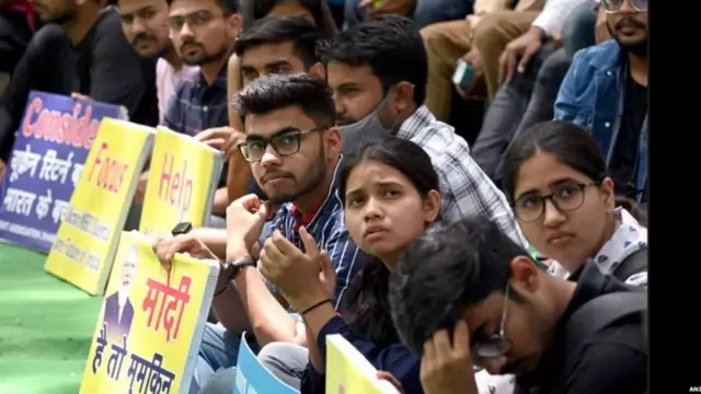 యుక్రెయిన్‌లో భారత విద్యార్థులు