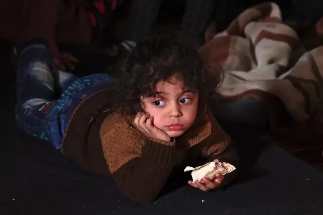 في أحد مراكز الإيواء