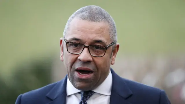 جیمز کلورلی