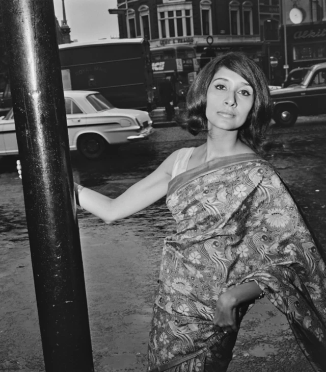 నటి మాథుర్ జాఫ్రీ