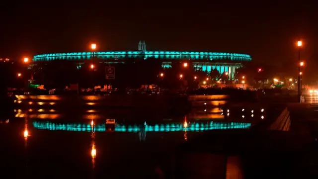 संसद का बजट सत्र: कई परंपराओं से विदाई