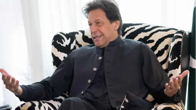 इमरान ख़ान