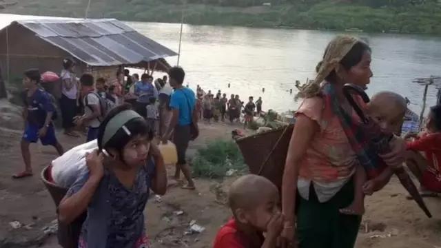 ၂၀၁၉ ခုနှစ် တွင်းက တိုက်ပွဲတွေကြောင့် ထွက်ပြေးခဲ့တဲ့ ပလက်ဝမြို့နယ်ထဲက ရွာသားတွေ