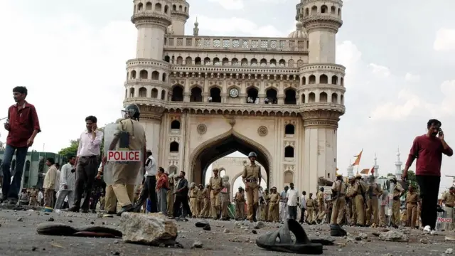 हैदराबाद मक्का मस्जिद