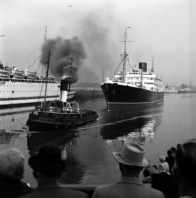 ग्लासगो की 1954 की तस्वीर