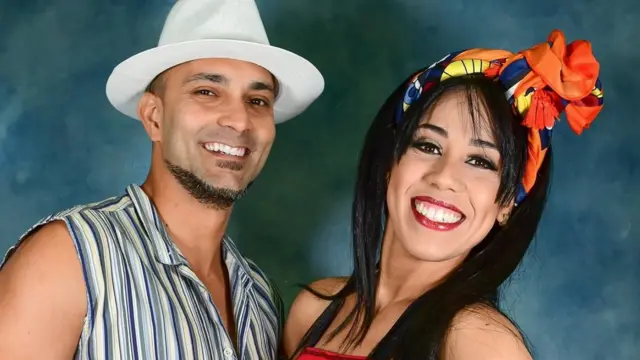 Giselle Romero y su pareja de baile, Ernesto Ferreiro.