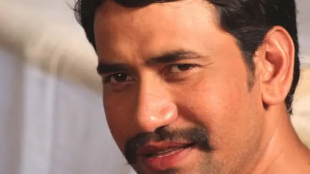 दिनेश लाल यादव