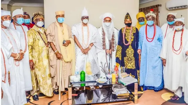 Awọn Ọba alaye ṣabẹwo si ilu Eko