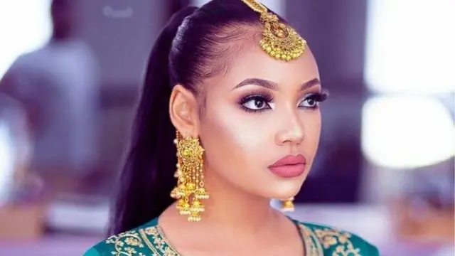 Lynn anakiri kuwa kazi ya kuwa malkia wa video inatoa taswira kuwa wasichana kama yeye huenda wanatumia urembo na muonekano wa miili yao kujiuza