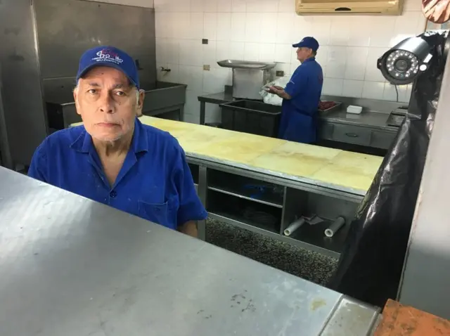 Filadelfo Guerrero, carnicero. (Foto: Gustavo Ocando Alex)