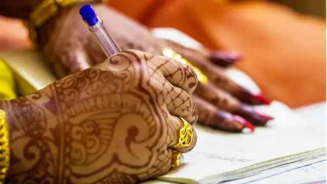 પ્રતીકાત્મક તસવીર