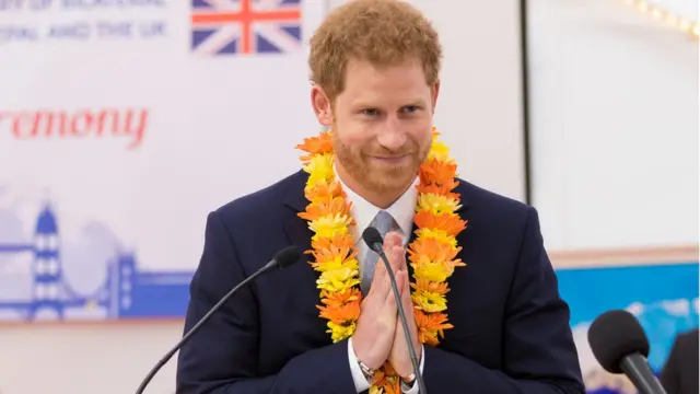 सो कार्यक्रमलाई सम्बोधन गर्दै उनले ठिक एक वर्ष अघि आफु नेपाल पुगेको स्मरण गरे र त्यहाँ आफूले पाएको न्यानो स्वागत र आतिथ्य कहिल्यै नबिर्सिने बताए।