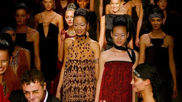 Коллекция Эльбаза 2003 года для модного дома Lanvin.