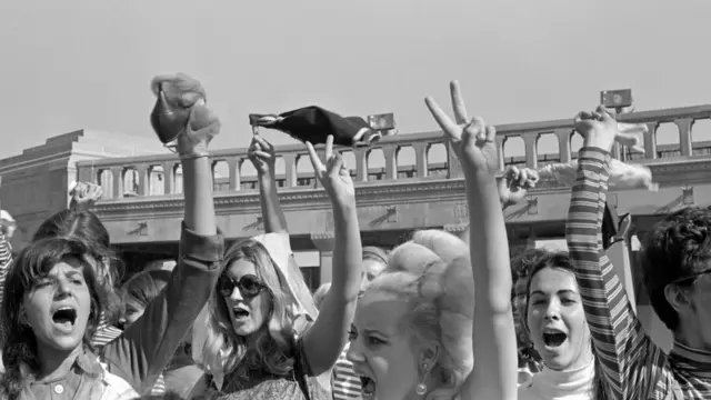 Mulheres durante o protesto