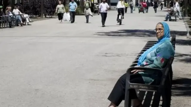 உலகளவில் ஹிஜாப் குறித்த சர்ச்சைகளும் தடை செய்யப்பட்டுள்ள நாடுகளும்