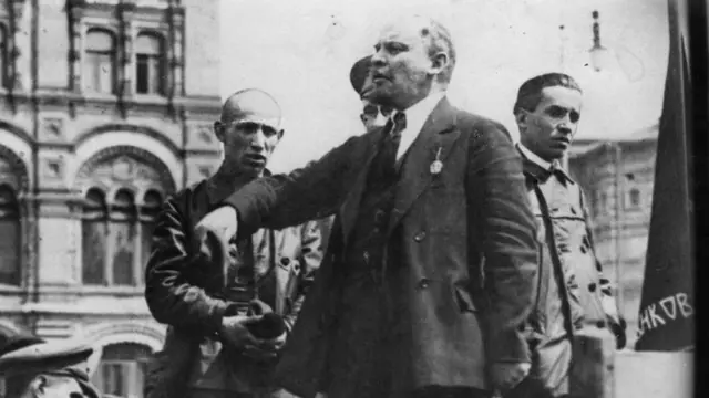 Владимир Ленин