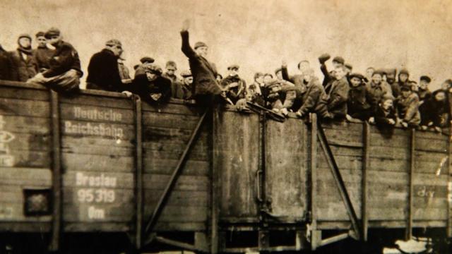 Wagons full of concentration camp prisoners