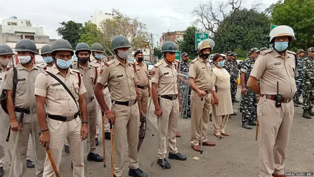 ਰੇਲ ਰੋਕੋ ਅੰਦਲੋਨ