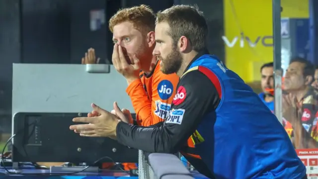 केन विलियम्स और जॉनी बेयरस्टो