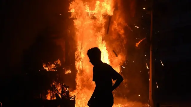 unjuk rasa menentang UU Cipta Kerja di Jakarta