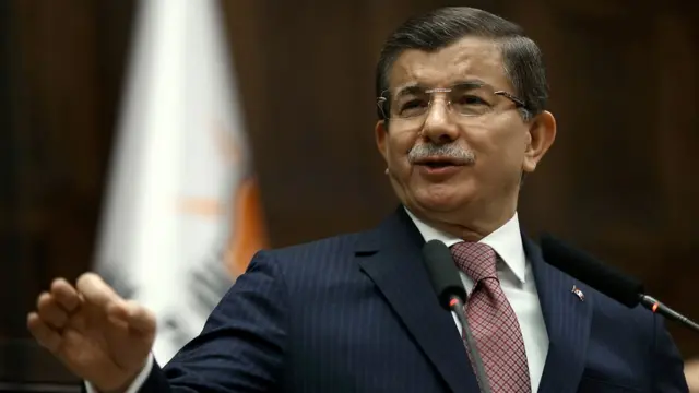 Eski Başbakan Ahmet Davutoğlu