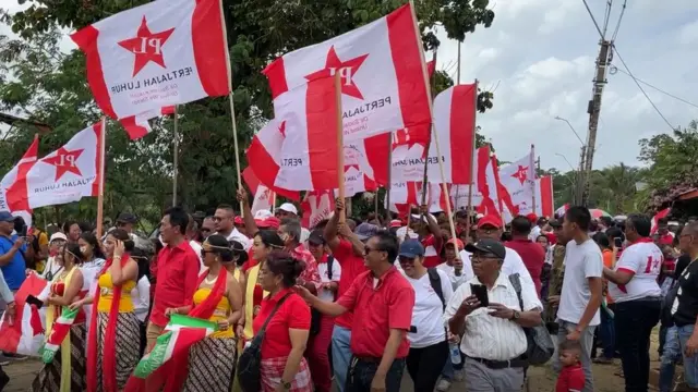 Rapat akbar Pertjajah Luhur