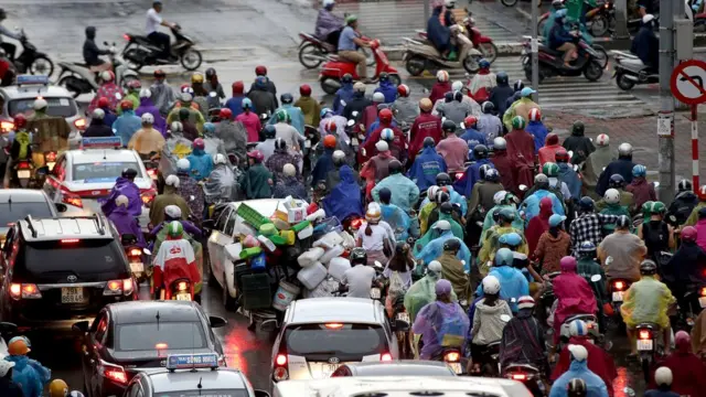 Hanoi, Vietnam, lalu lintas