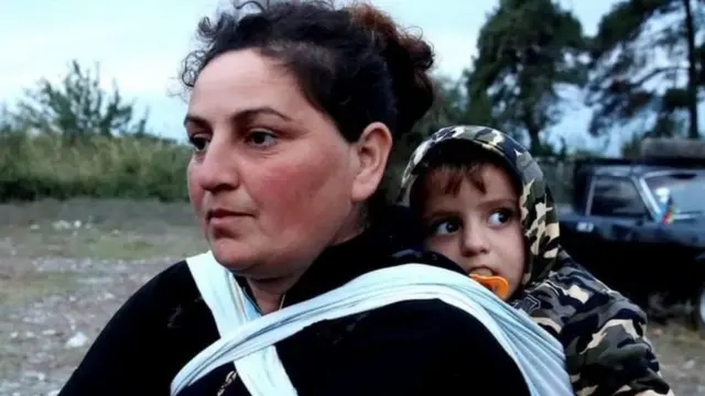 મહિલા અને બાળક