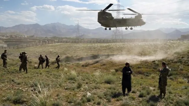 Американский вертолет в Афганистане