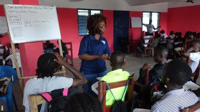 En plus du volet sportif, l'établissement dispense en parallèle une formation académique.