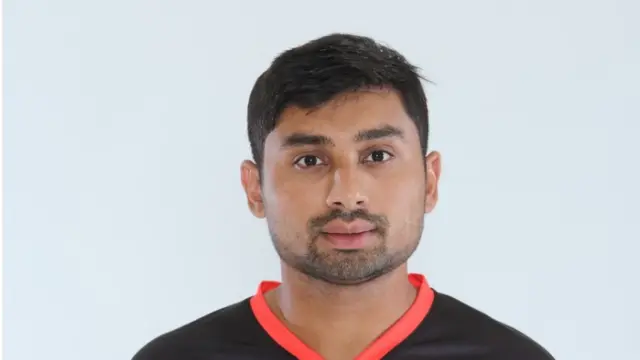 24 سالہ دانش عزیز نے حالیہ پاکستان کپ ٹی ٹوئنٹی ٹورنامنٹ میں عمدہ کارکردگی کا مظاہرہ کر کے ٹیم میں جگہ بنائی ہے۔