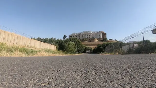 تاج بیک ماڼۍ