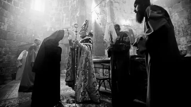 церемония в монастыре Армении