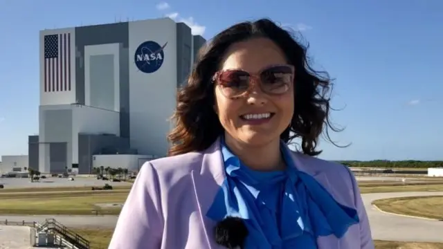 میستی اسنوپکوفسکی، مهندس ناسا در حال حاضر با کمپانی "اسپیس ایکس" همکاری می‌کند