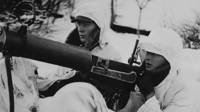 Фінські військові