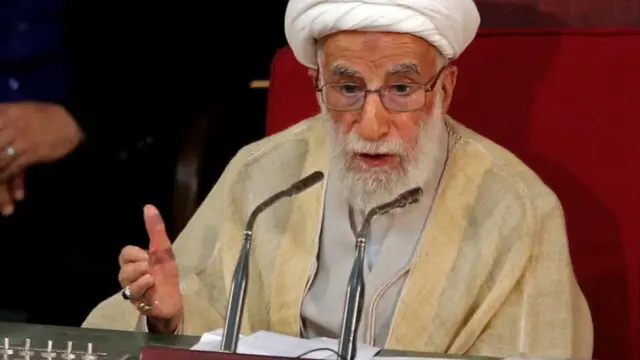 آية الله أحمد جنتي هو رئيس كل من مجلس صيانة الدستور ومجلس خبراء القيادة